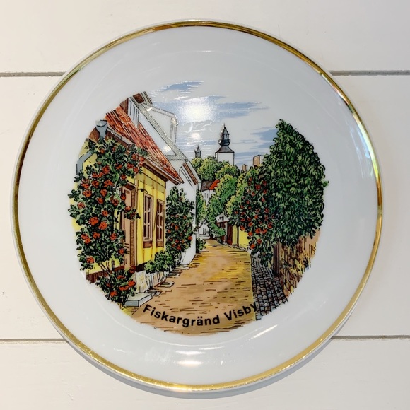 Handmade Other - Gotland Sweden Wall Hanging Porcelain Plate